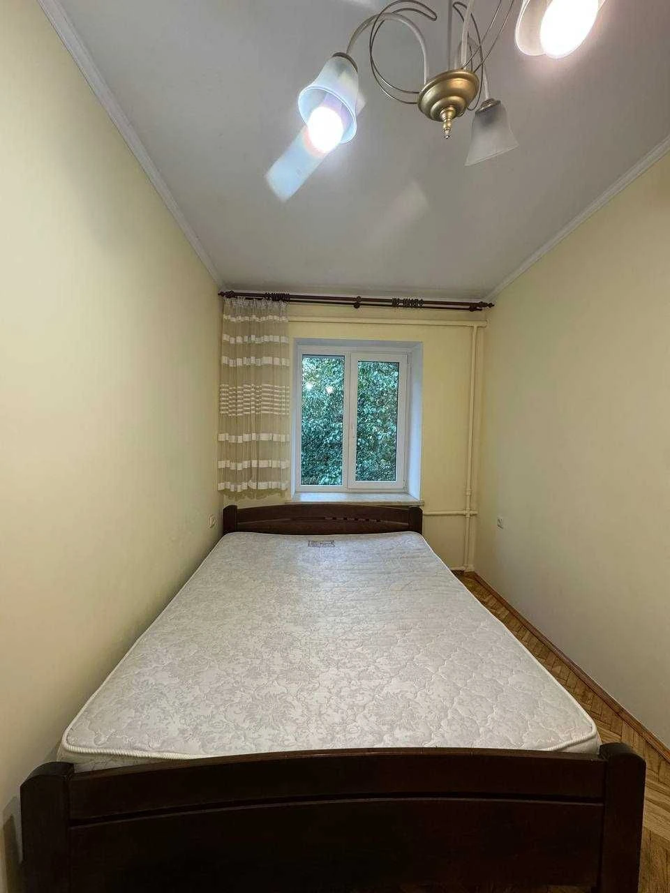 Sale of a 3-room apartment near "Iron Water" Park, District