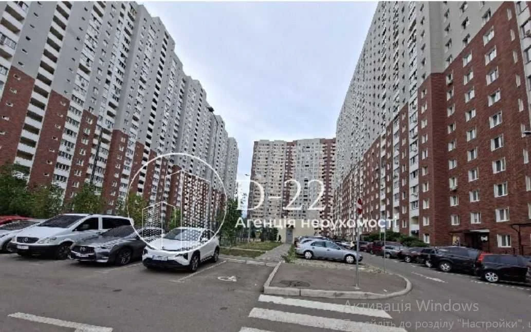 Sale of a 3-room apartment, Baltijskiy Provolok 1, Yeoselya, YeGodnovannia,