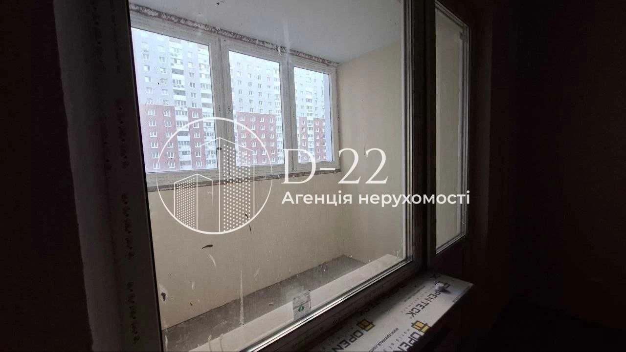 Sale of a 3-room apartment, Baltijskiy Provolok 1, Yeoselya, YeGodnovannia,