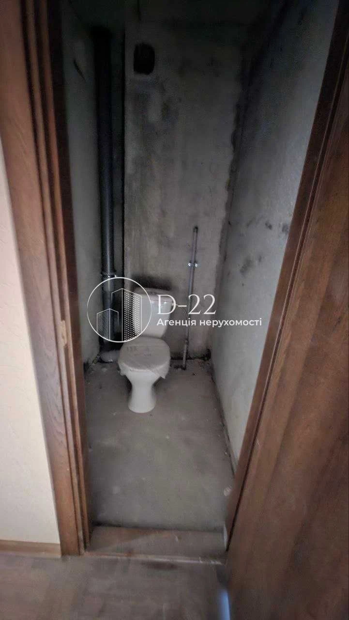 Sale of a 3-room apartment, Baltijskiy Provolok 1, Yeoselya, YeGodnovannia,
