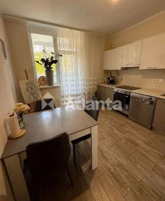 Продаж чудового апартаменту з ремонтом в ЖК «Альтаїр»