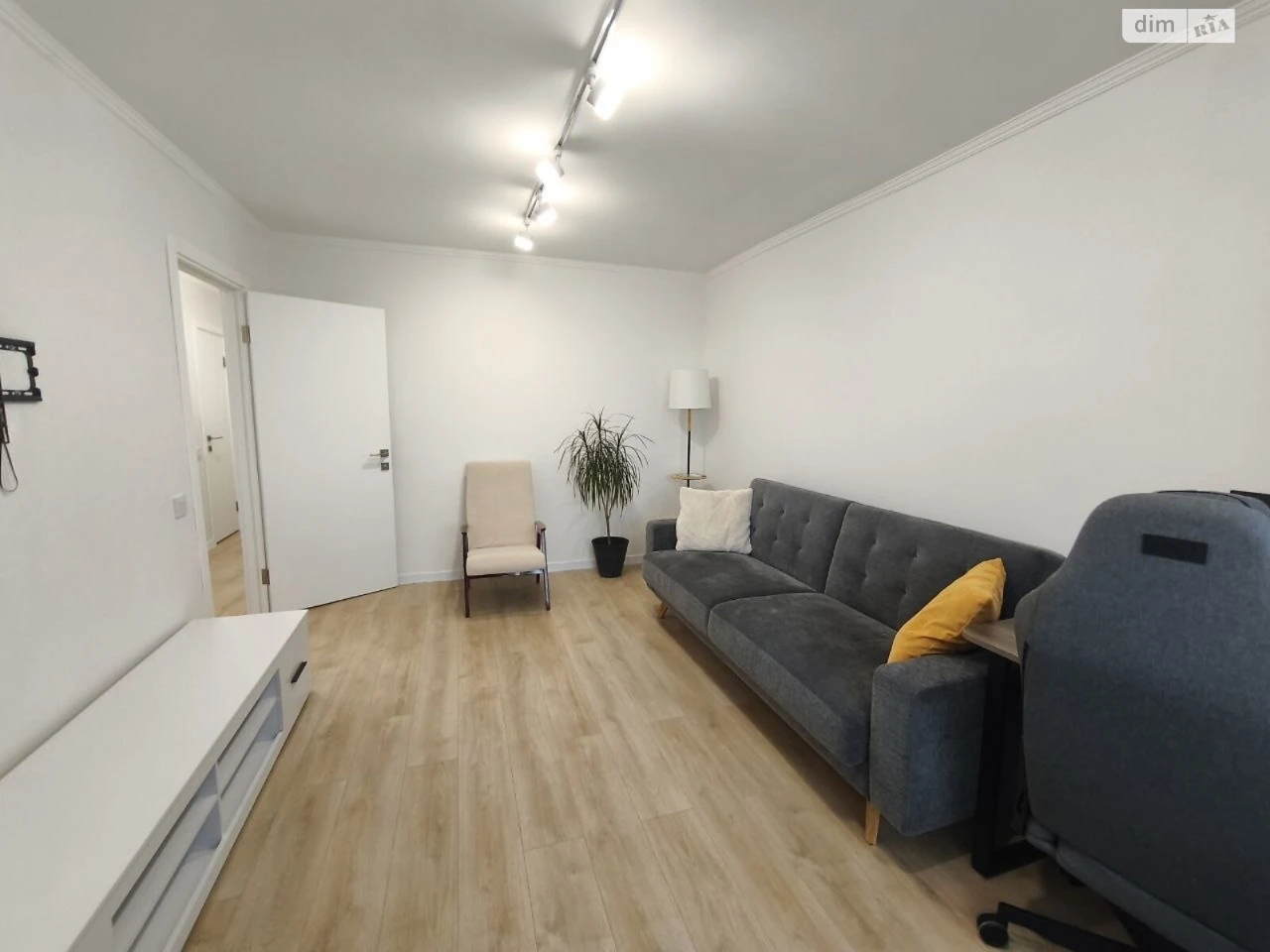 Apartment for Sale: Vishenka
