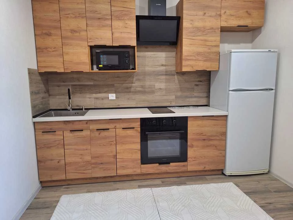 Apartment. Vinnytsia, Tsegelnyi Prosv.