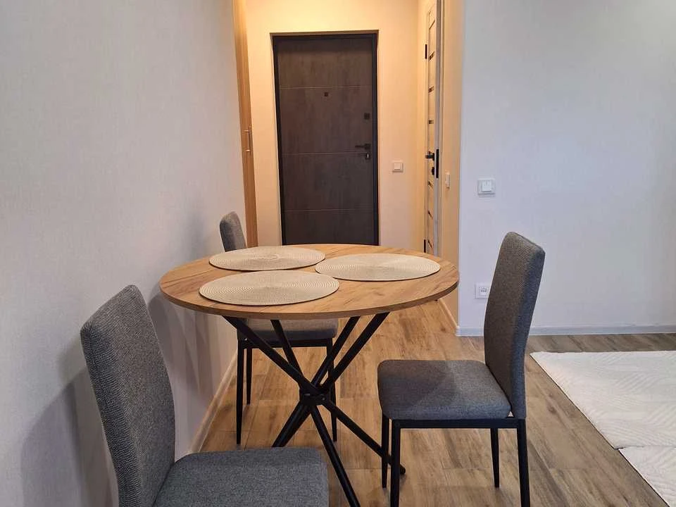 Apartment. Vinnytsia, Tsegelnyi Prosv.