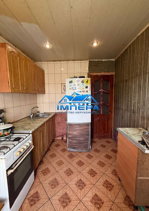 Продаж 2к квартири на Алмазному. Окремі кімнати