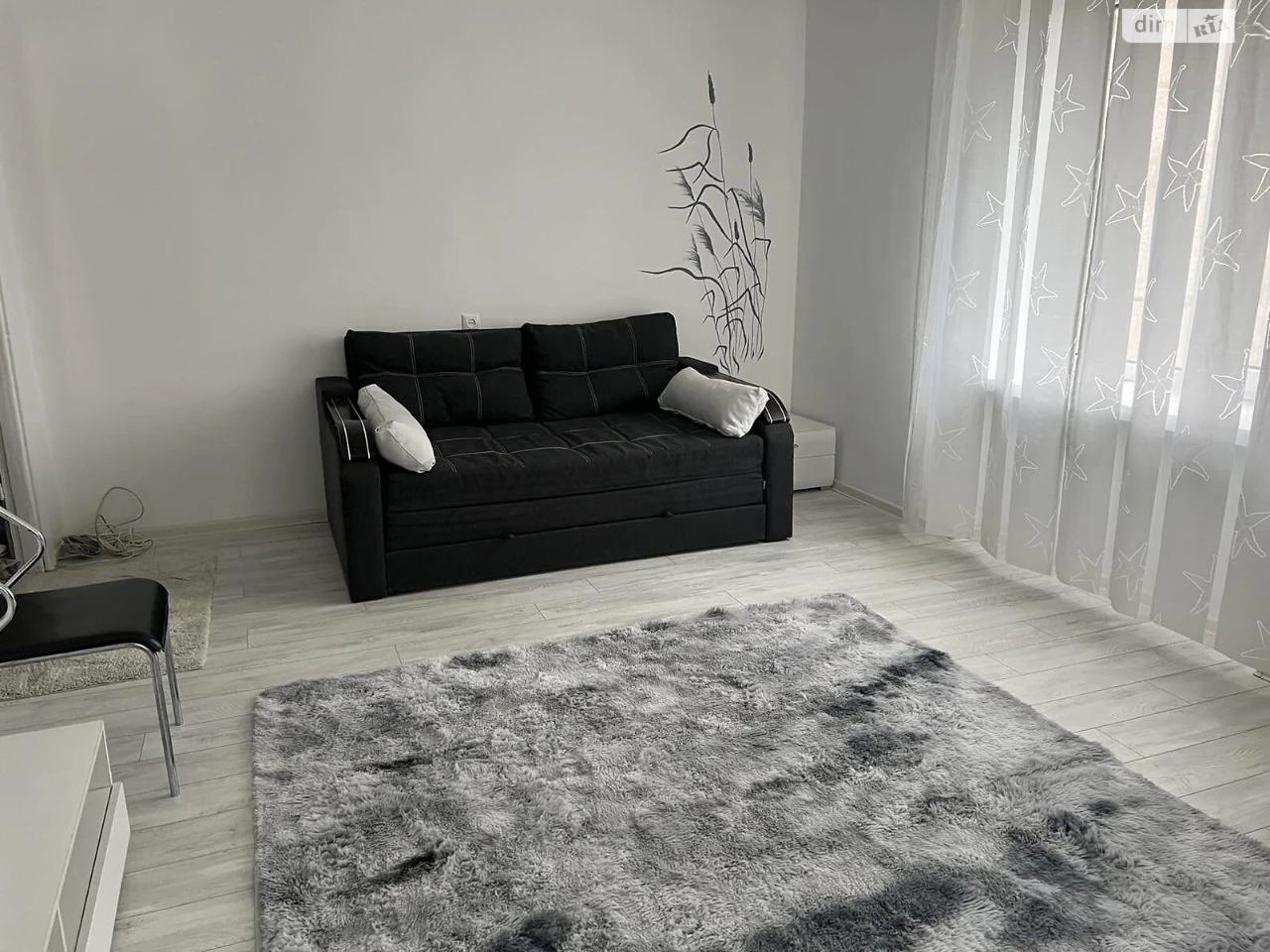 Long Term Rental Apartment East