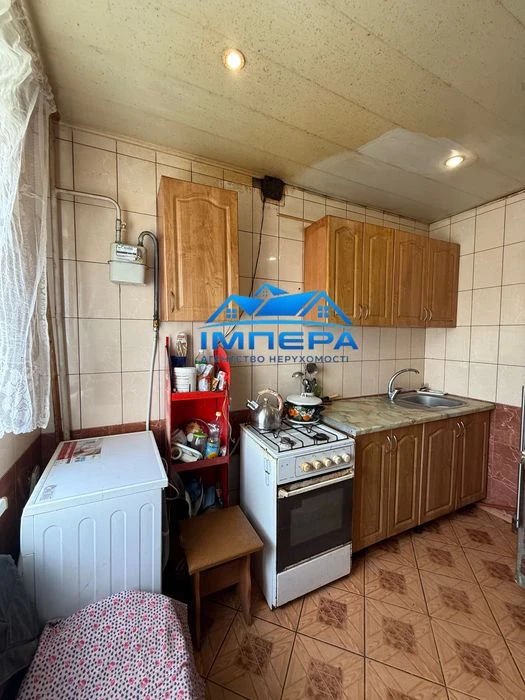 Продаж 2к квартири на Алмазному. Окремі кімнати