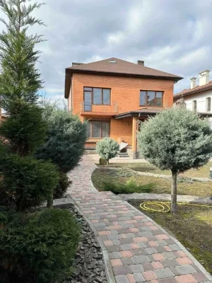 Продажа СЕМЕЙНОГО, нового дома в Совиньоне