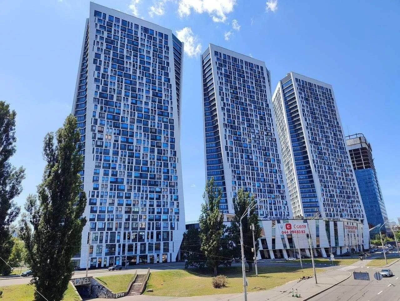 Сдается 1-комнатная квартира, ЖК Manhattan City, Берестейский 11, Метро Полит