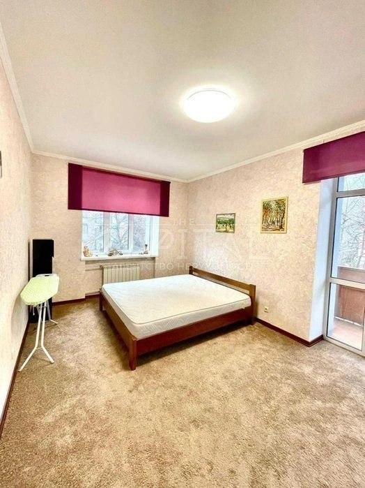 Продаж квартири 57 м | Торг | Пилипа Орлика | провулок Горді