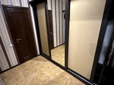 Квартира. Київ, Драгоманова вул.