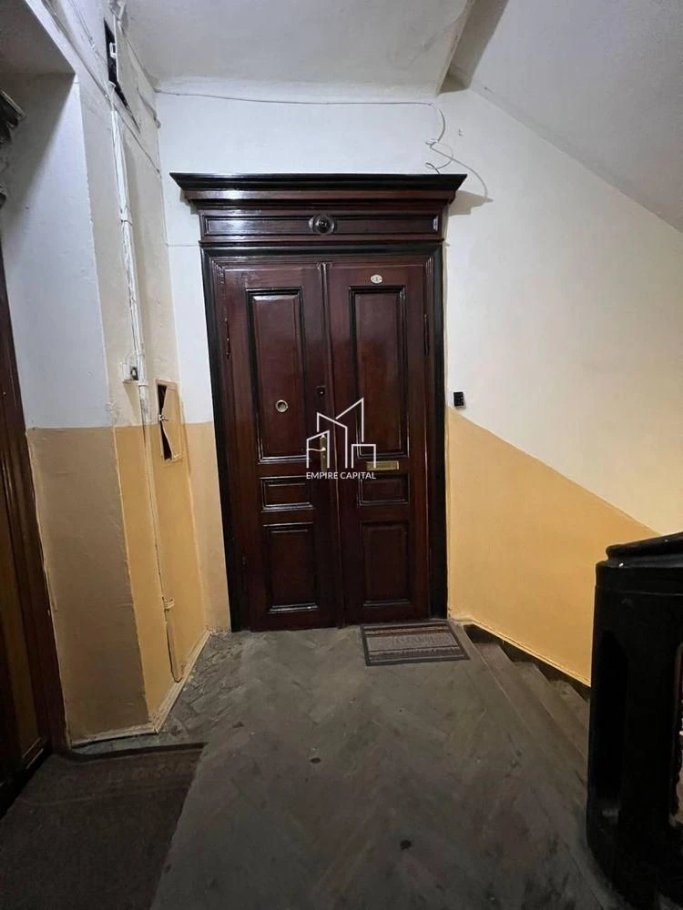 Продаж 3-кімнатній квартири / проспект Шевченка, Галицький район, Львів