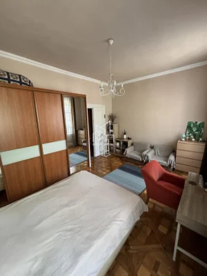 Продаж 3-кімнатній квартири / проспект Шевченка, Галицький район, Львів