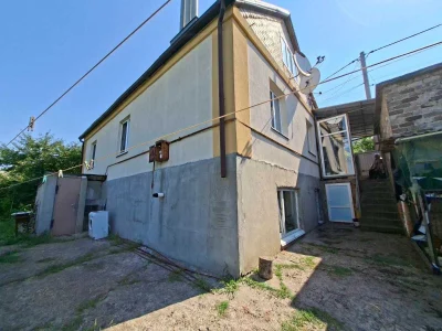 For Sale: House in Dnipro - 103 sq m, 9 acres, 2 garages