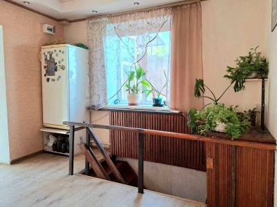 For Sale: House in Dnipro - 103 sq m, 9 acres, 2 garages