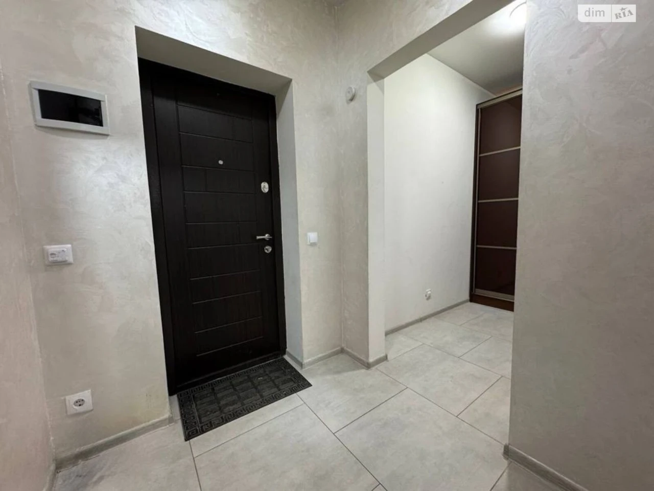 Apartment for Sale: Apartment "Chayka"