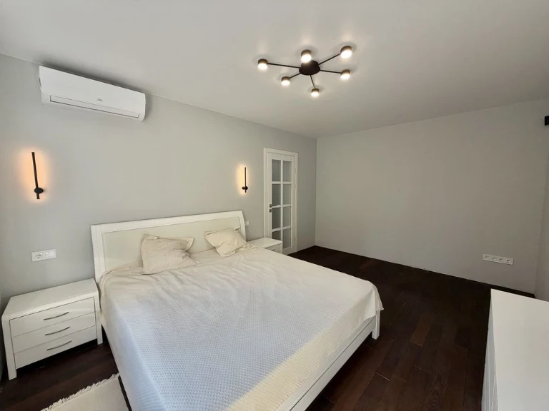 Sale of a renovated one-story house in a good location
