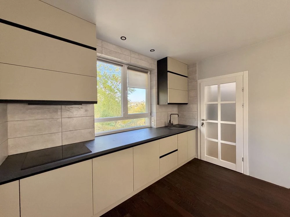 Sale of a renovated one-story house in a good location
