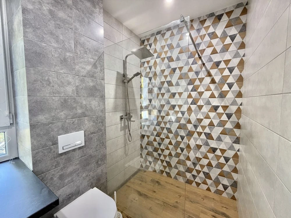 Sale of a renovated one-story house in a good location