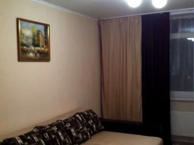 Квартира. Киев, Воскресенская улица