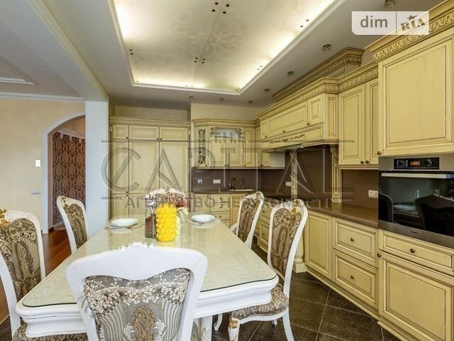For sale / 4-room apartment Kovpaka Boulevard of Fountains