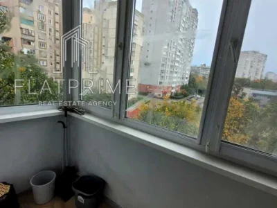 Квартира. Київ, Прилужна вул.