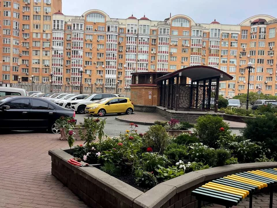 Apartment. Volodymyr Ivasyuk Street, Kyiv