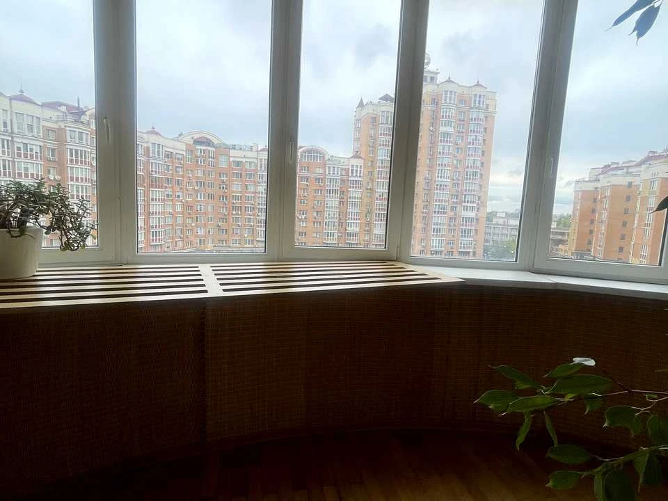 Apartment. Volodymyr Ivasyuk Street, Kyiv