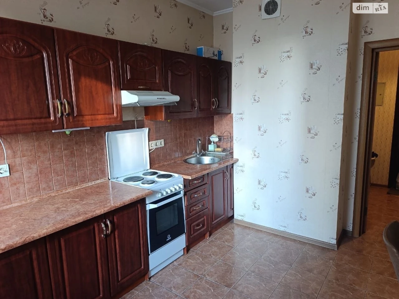 Long-Term Rental Apartment Troyeshchyna