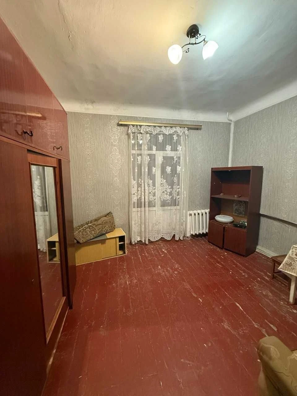 For Sale: 2-room apartment in Priadneprovsk residential district