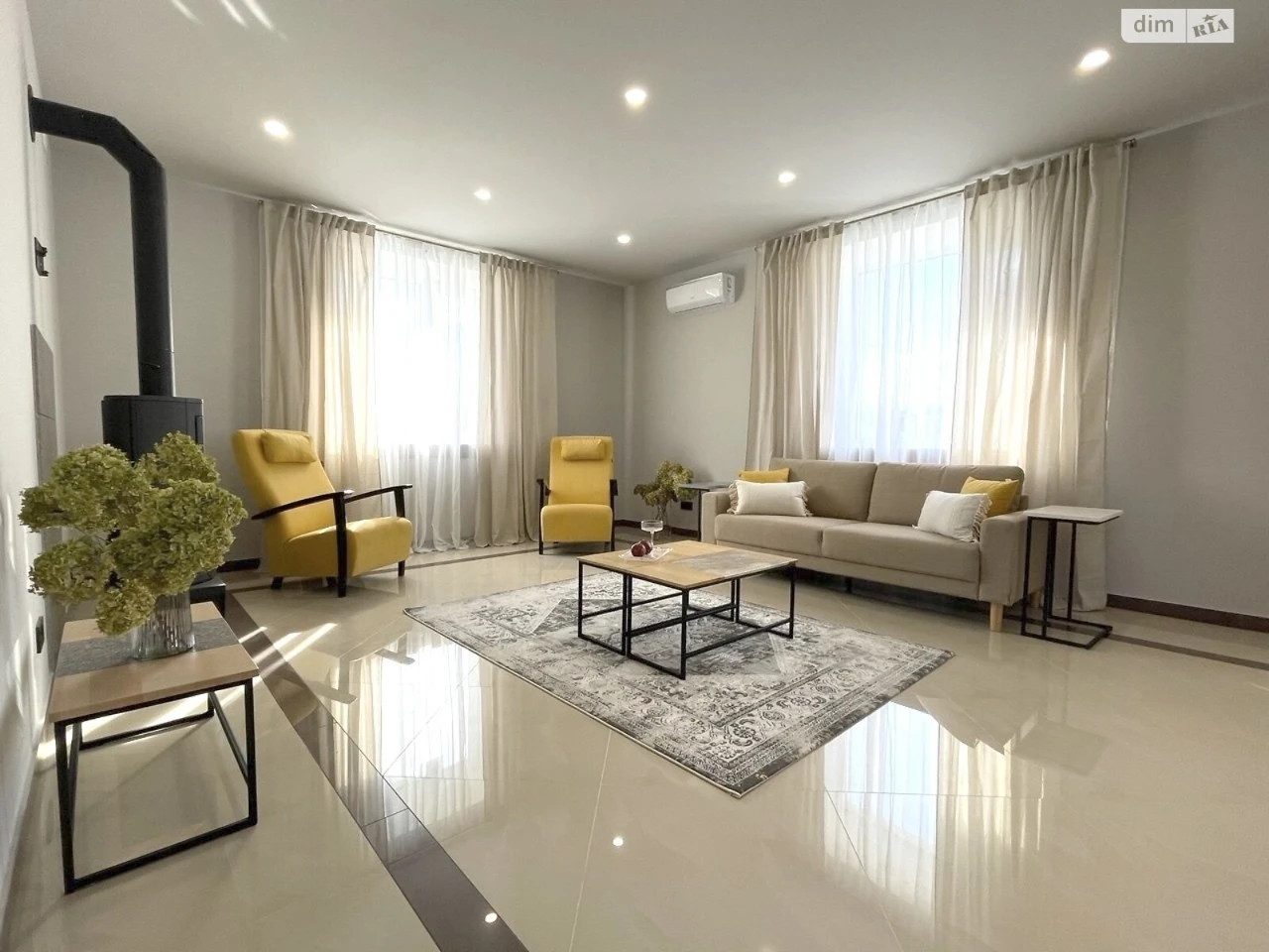 Long-Term Rent House Solomyany