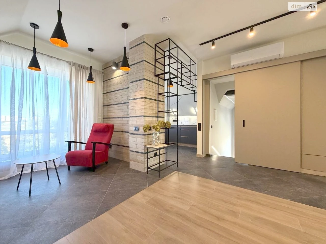 Long-Term Rent House Solomyany