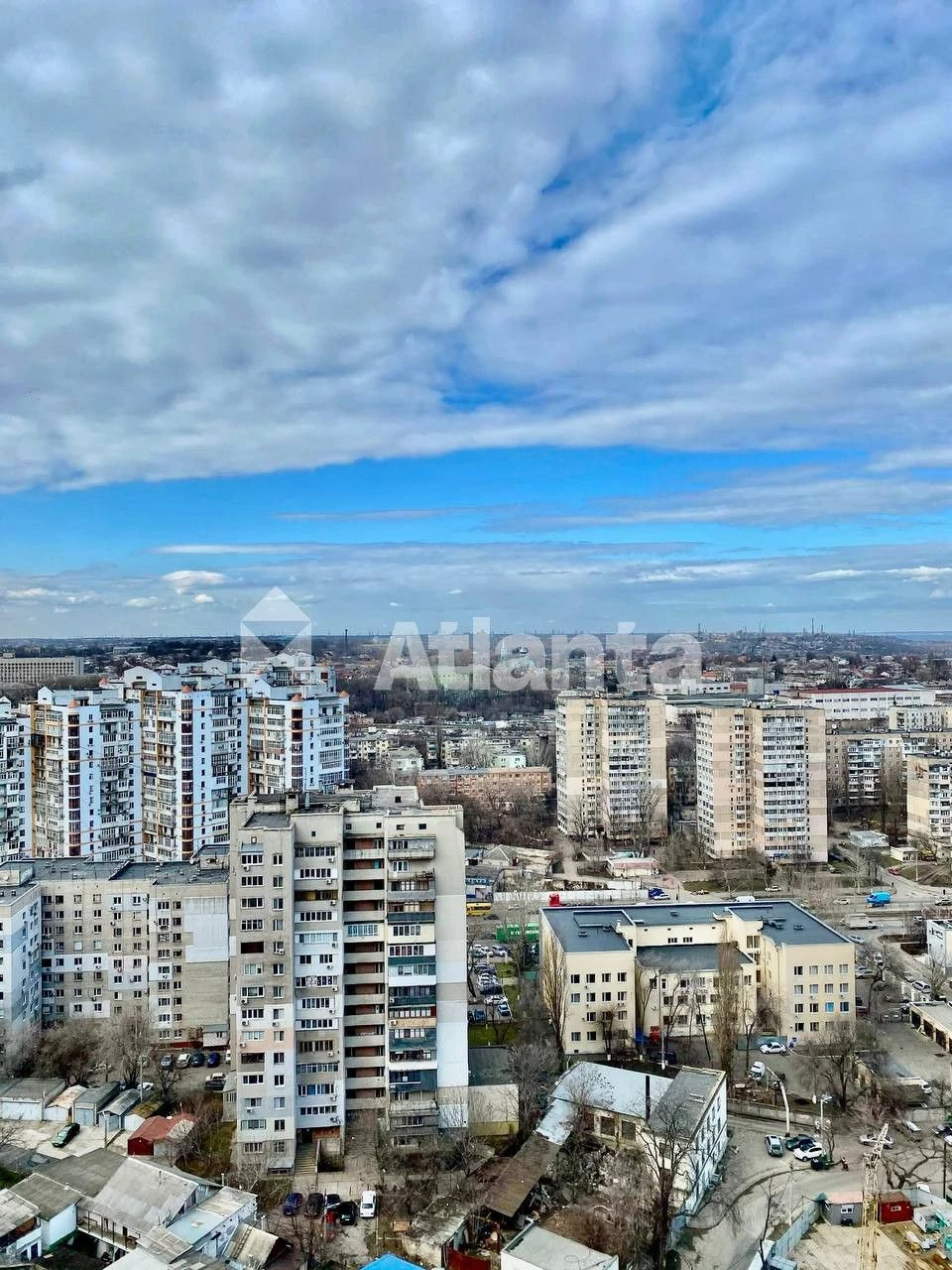 Продажа однокомнатной квартиры в Одессе рядом с Дюковским садом