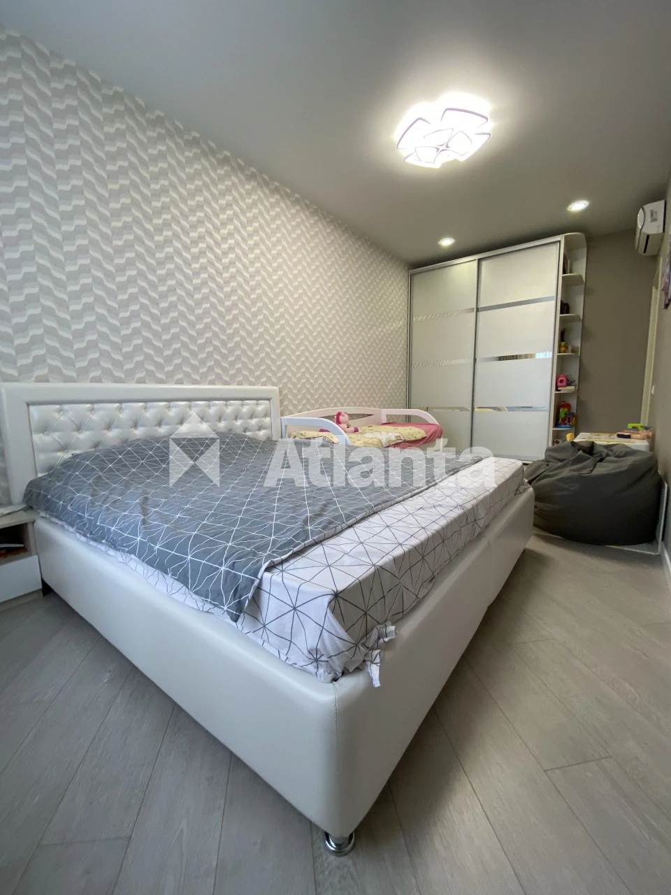 2-room apartment in the "Mikhailovsky Gorodok" residential complex