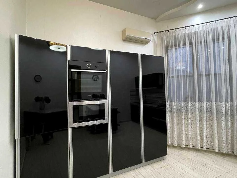 Apartment. Odessa, Kanatna st.
