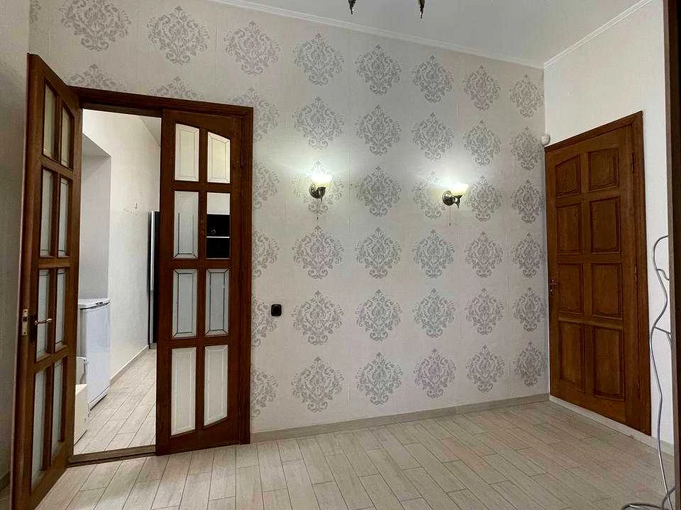 Apartment. Odessa, Kanatna st.