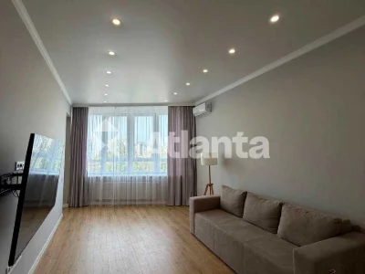 Apartment. Odessa, Nezalezhnosti st.