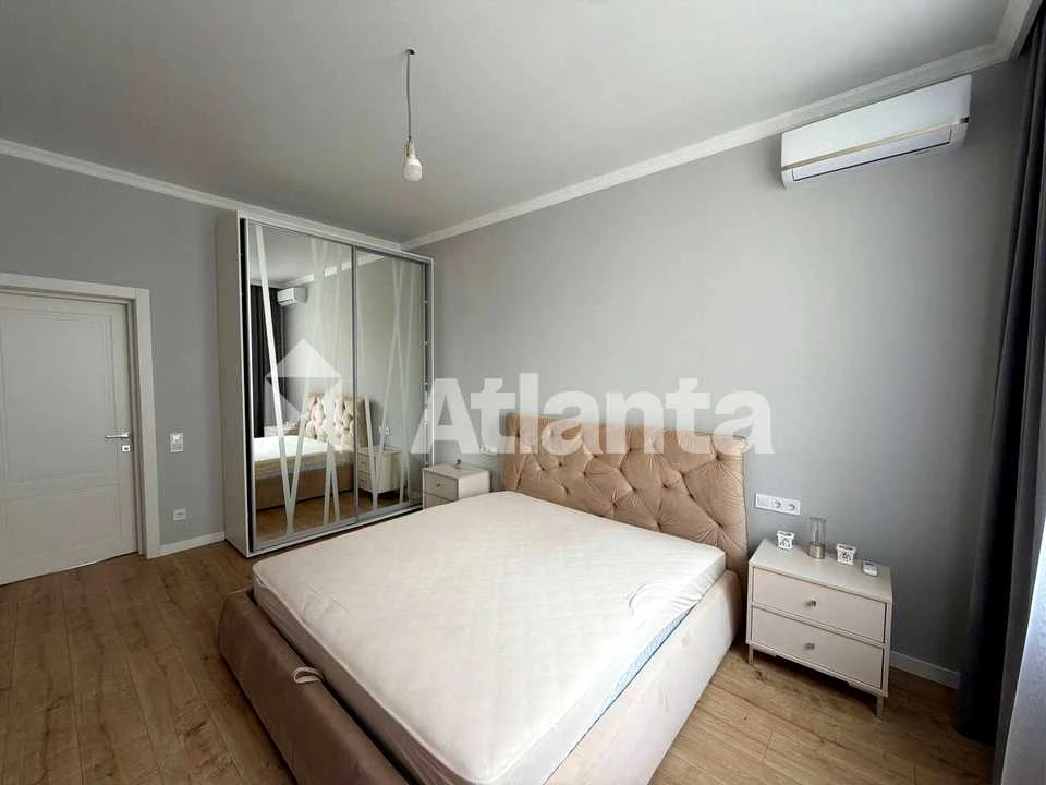Apartment. Odessa, Nezalezhnosti st.