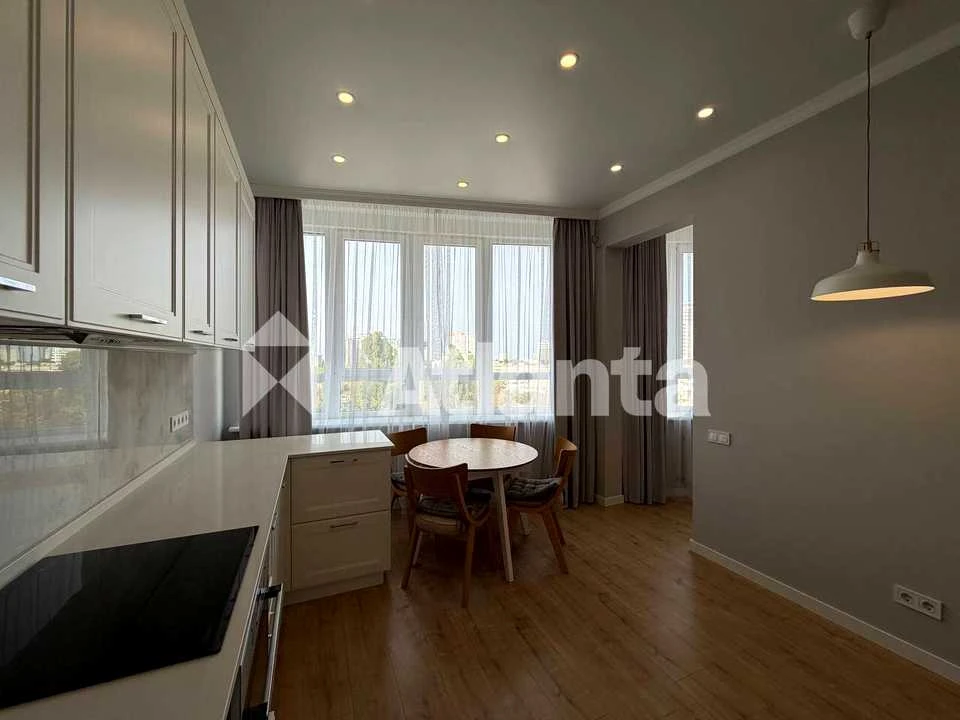 Apartment. Odessa, Nezalezhnosti st.