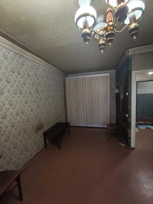 Продається 1-кімнатна квартира, Роганський ЖБК, КЛАС