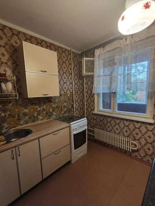 Продається 1-кімнатна квартира, Роганський ЖБК, КЛАС