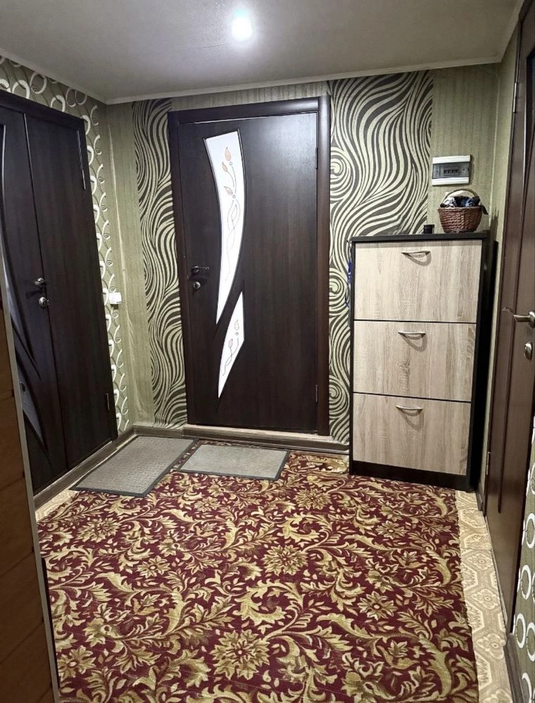 Продажа 3-комнатной квартиры