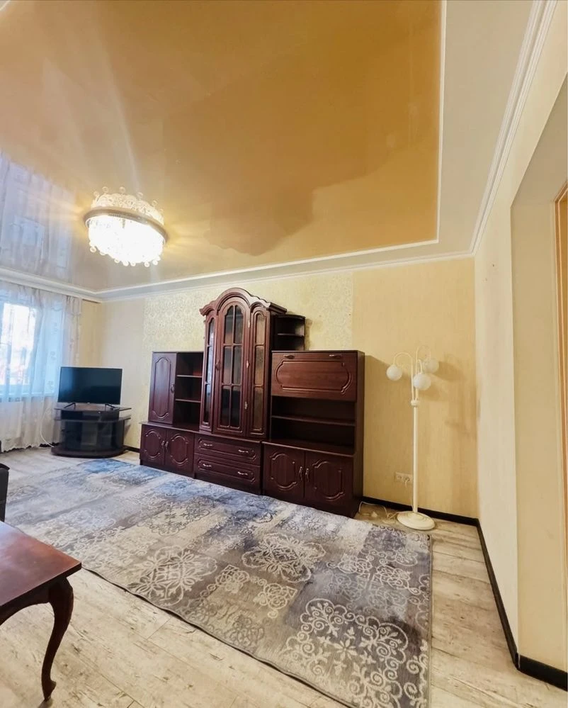 Sale of a 3-room apartment on Novomikhailovskaya
