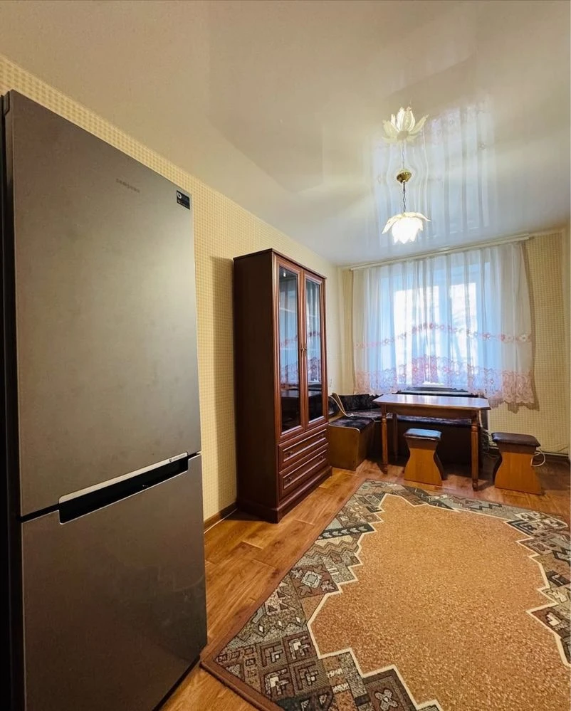 Sale of a 3-room apartment on Novomikhailovskaya