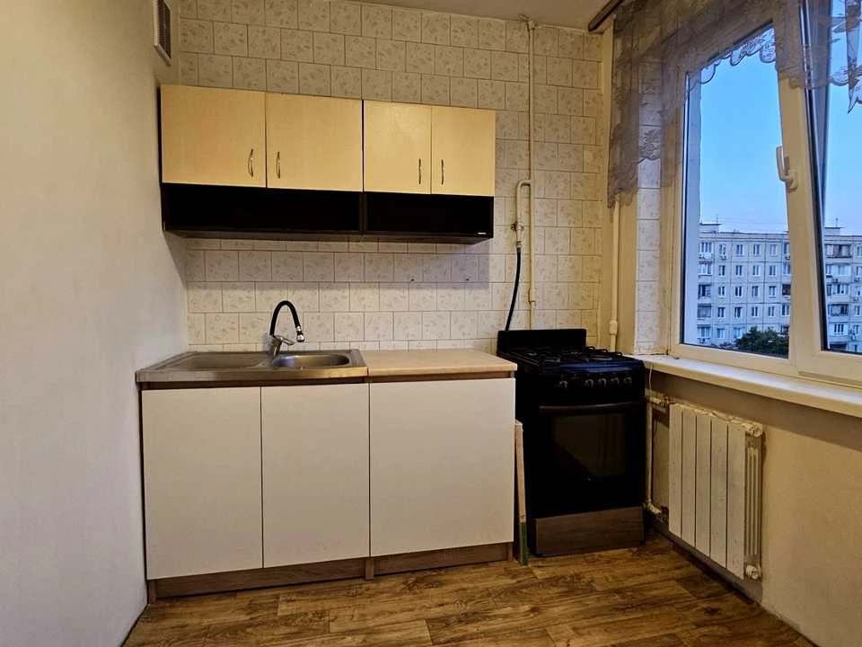 Квартира. Київ, Олега Мудрака вул.