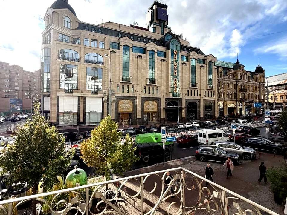 Квартира. Киев, улица Бассейна
