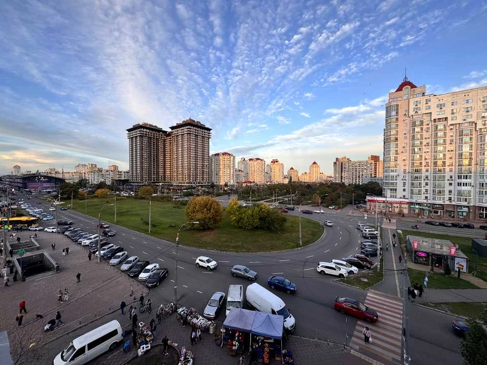 Квартира. Киев, Оболонский проспект.