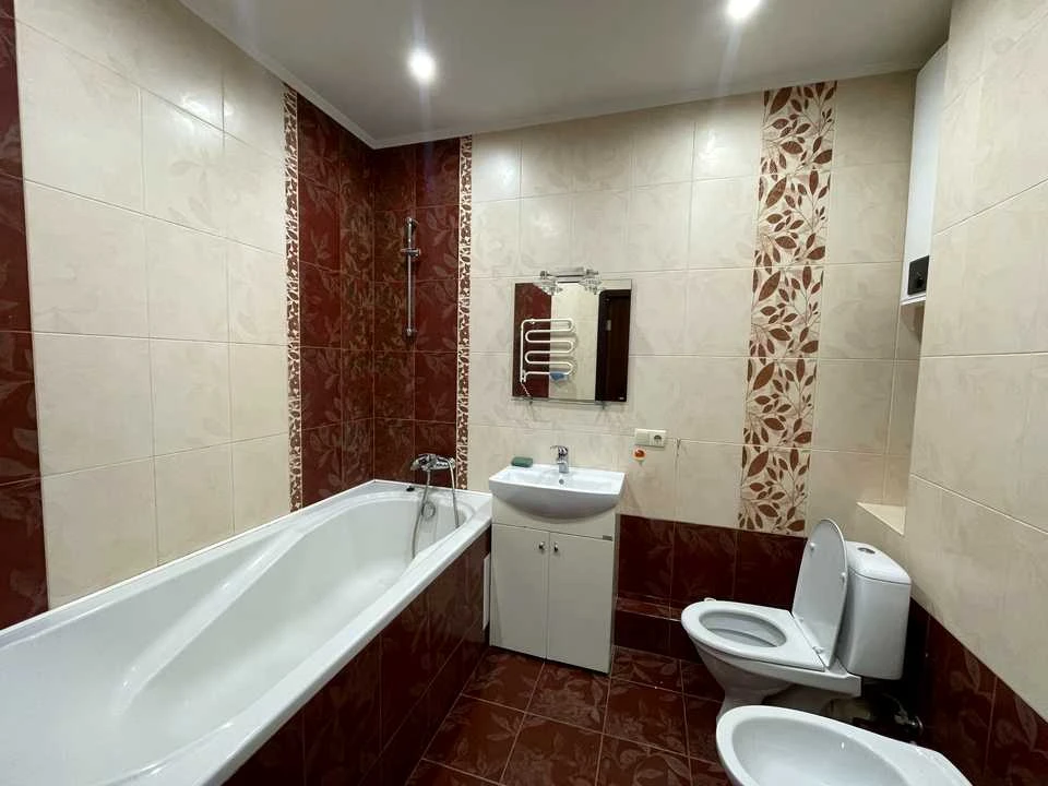 Apartment. Mykoly Ushakova st, Kyiv