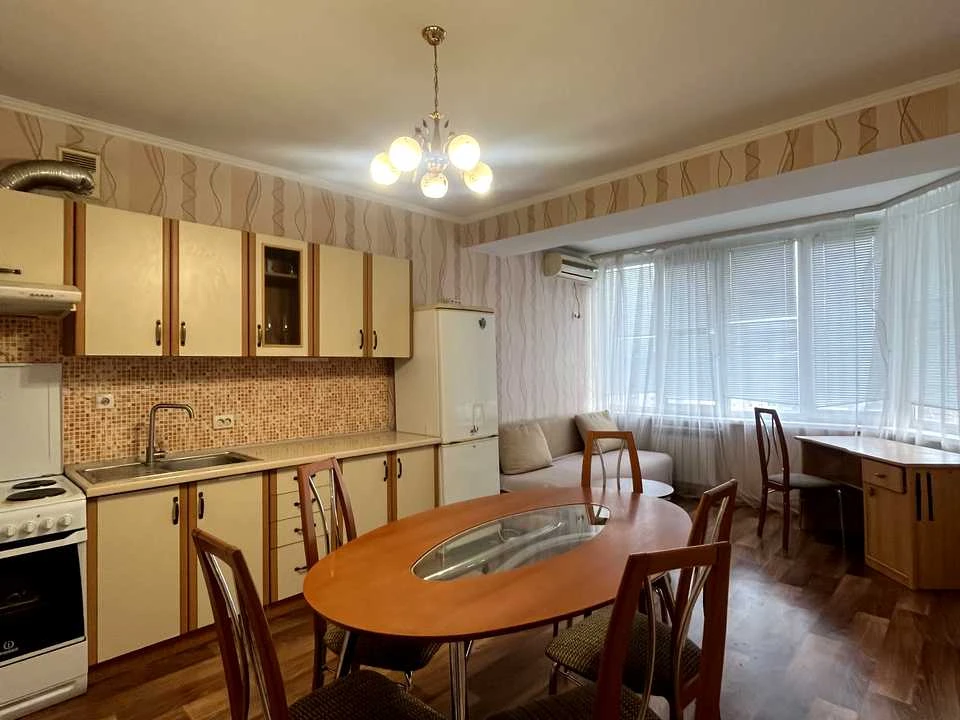 Apartment. Borislavsk Street, Kyiv