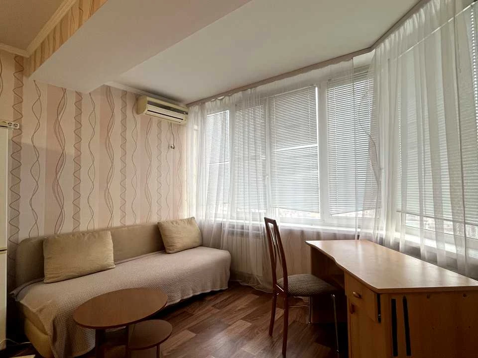 Apartment. Borislavsk Street, Kyiv
